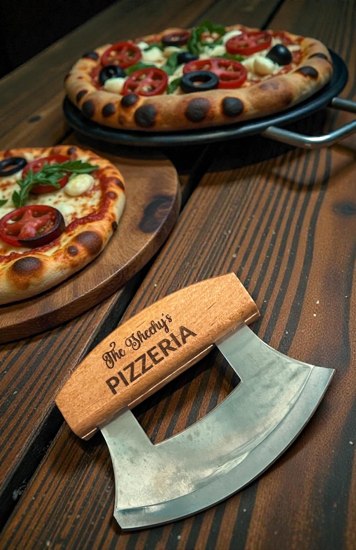 Pizza Peel and matching cutter (can be purchased for additional fee)